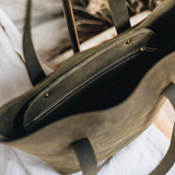 OUTLET | The Flora Tote in Moss