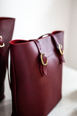 The Classic Tote in Bramble | Special Edition