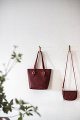 The Classic Tote in Bramble | Special Edition