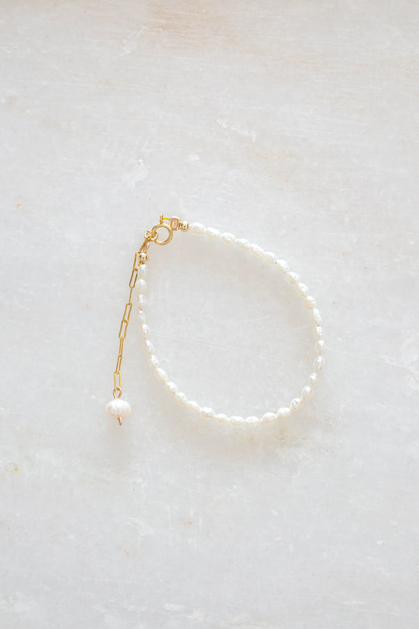 The 'Mia' Pearl bracelet