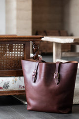 The Market Tote in Caramel