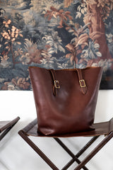The Market Tote in Caramel