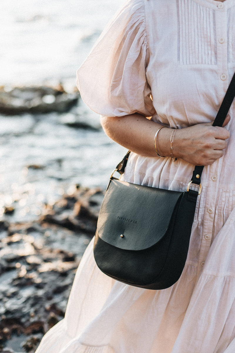 The Saddle Bag in Black