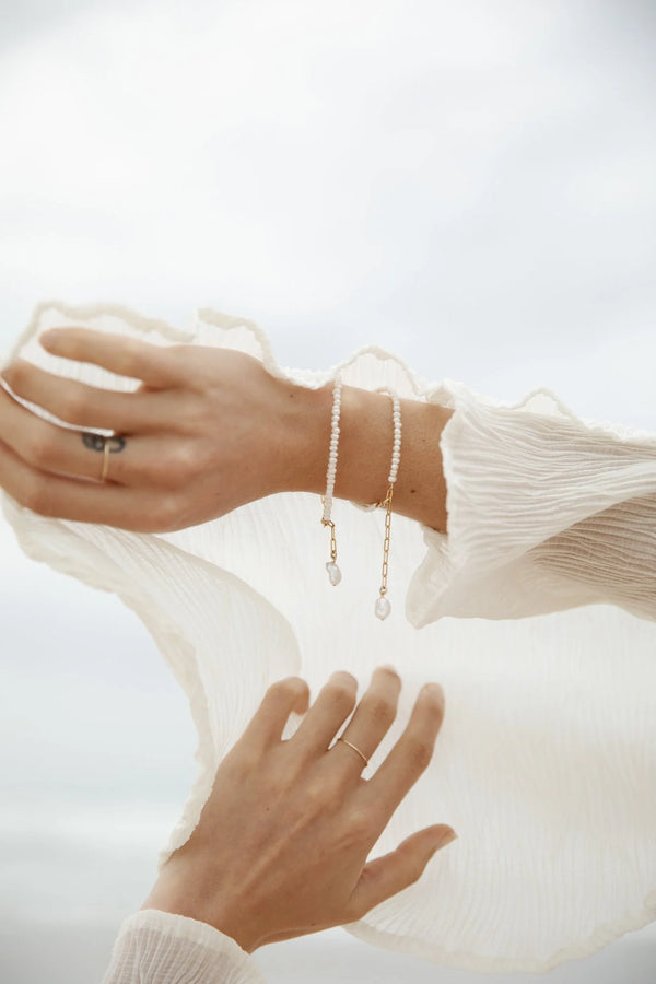 The 'Mia' Pearl bracelet