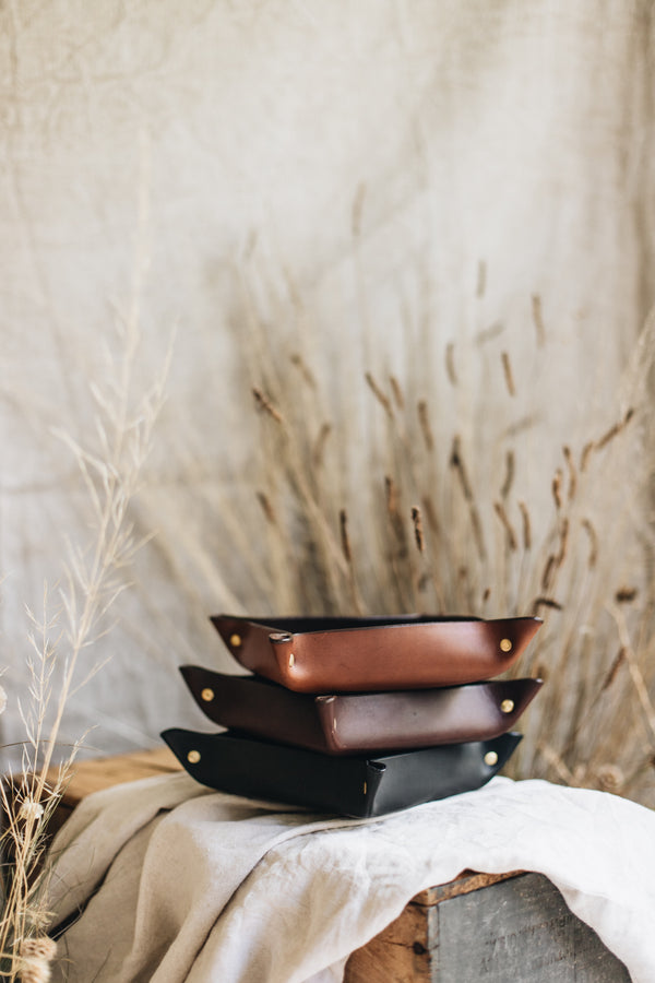 OUTLET | Leather Hold All Tray - Large | Grade B - Saddler & Co - Saddler & Co | Australian Made Leather Goods