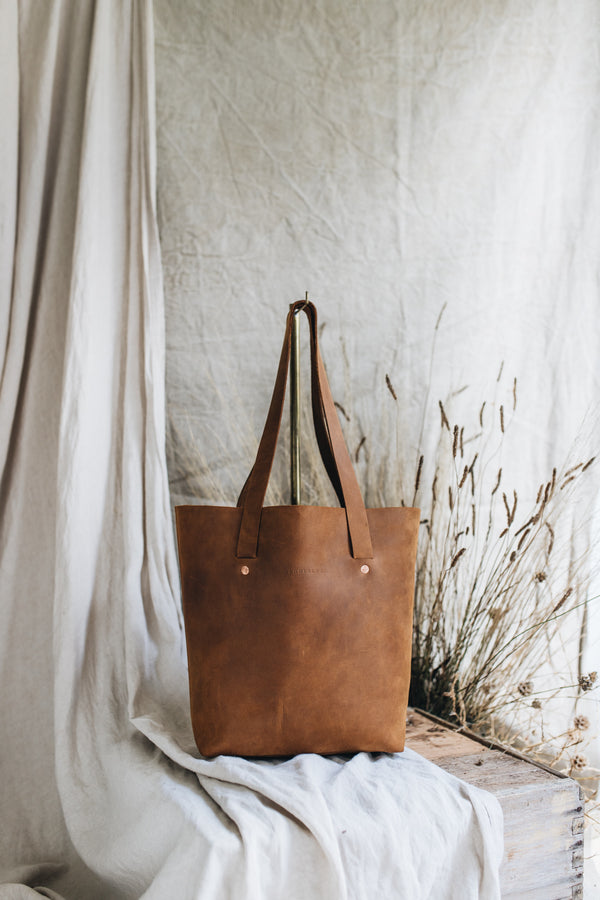 OUTLET | Flora Tote in Nutmeg | Grade B - Saddler & Co - Saddler & Co | Australian Made Leather Goods