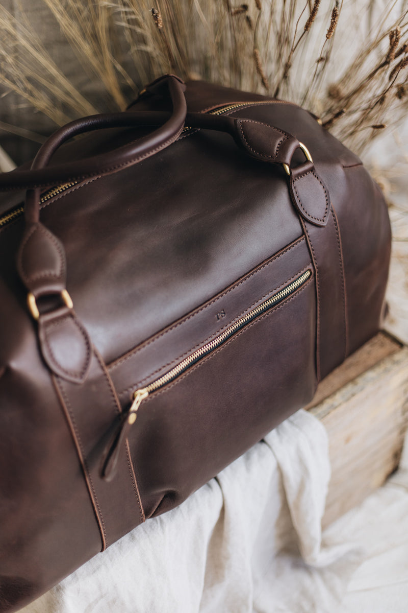 The Weekender Travel Bag in Cocoa – Saddler & Co
