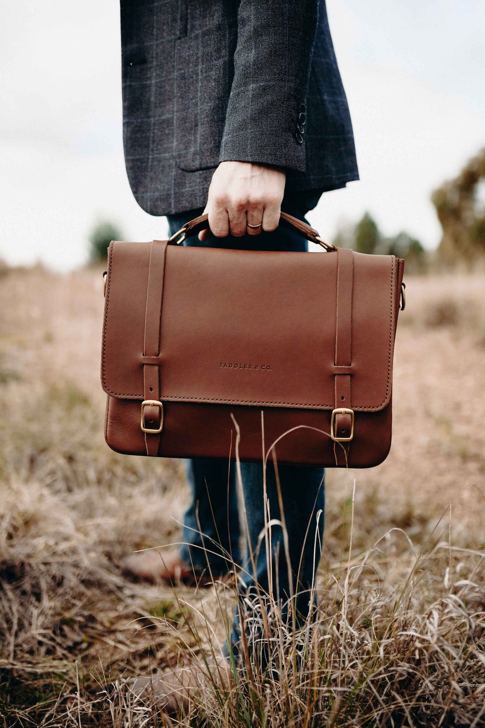 The Saddler's Briefcase in Caramel Leather – Saddler & Co