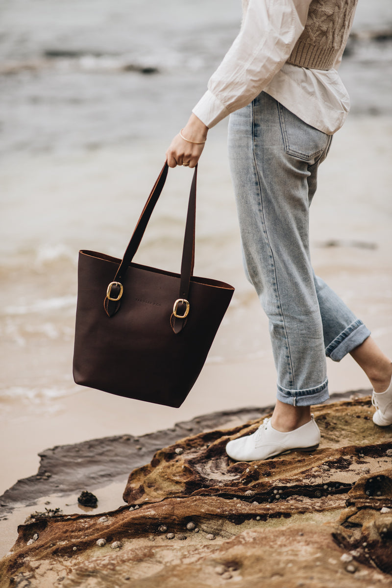 The Classic Tote in Cocoa - Main Image